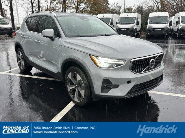 2024 Volvo XC40