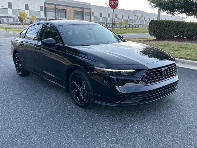 Photo of 2025 Crystal Black Pearl Honda Accord