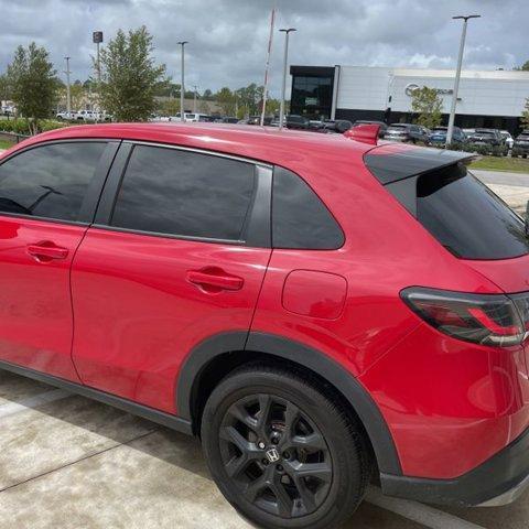 Photo of 2024 Milano Red Honda HR-V