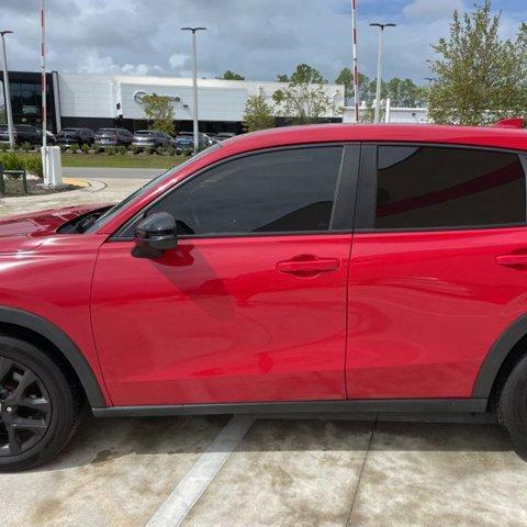 Photo of 2024 Milano Red Honda HR-V