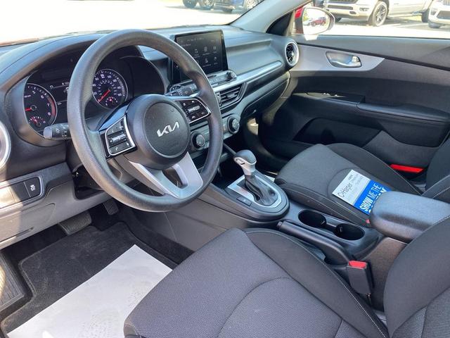 Photo of 2023 Currant Red Kia Forte