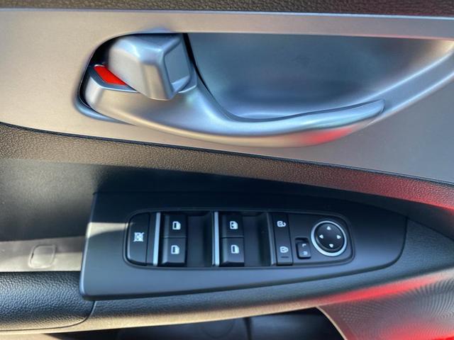 Photo of 2023 Currant Red Kia Forte