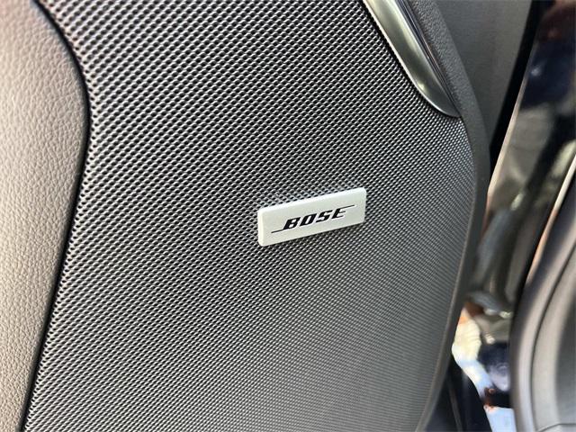 Photo of 2025 Onyx Black GMC Yukon