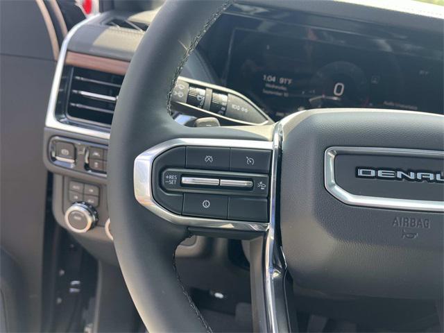 Photo of 2025 Onyx Black GMC Yukon