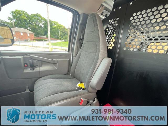 Photo of 2023 Summit White GMC Savana 2500