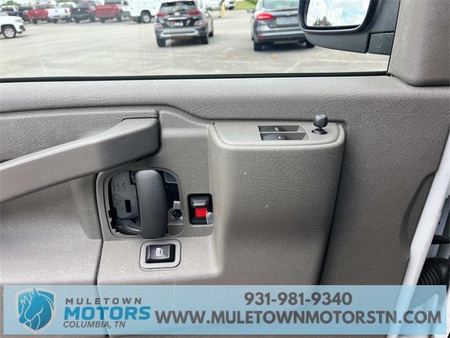 Photo of 2023 Summit White GMC Savana 2500