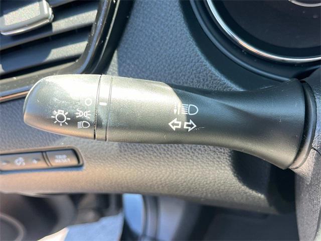 Photo of 2018 Magnetic Black Nissan Rogue Sport