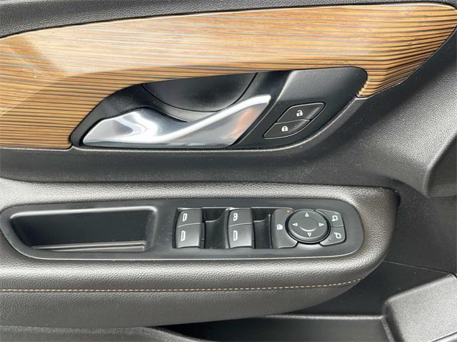 Photo of 2020 Quicksilver Metallic GMC Terrain