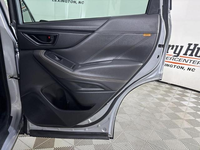 Photo of 2023 Ice Silver Metallic Subaru Forester
