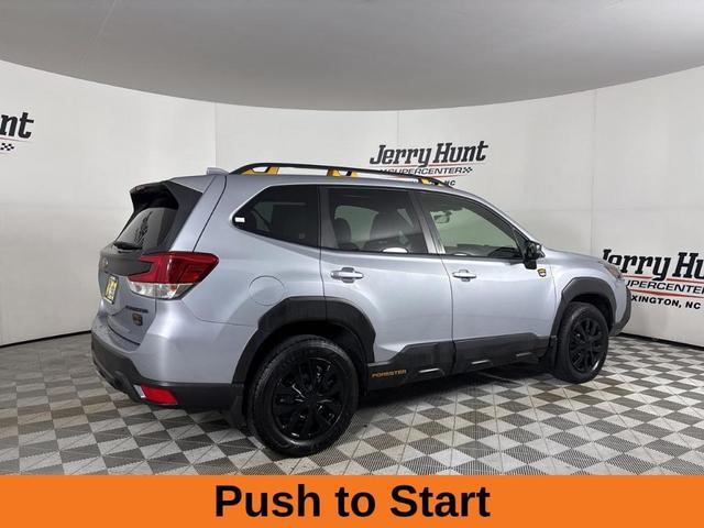 Photo of 2023 Ice Silver Metallic Subaru Forester