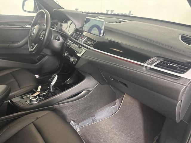 Photo of 2022 Alpine White BMW X1