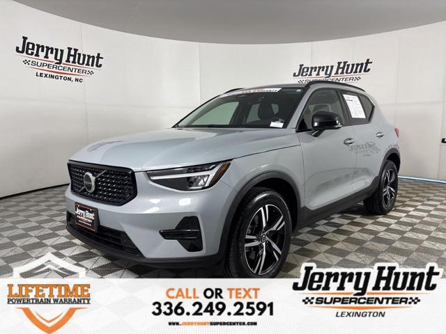 2024 Volvo XC40