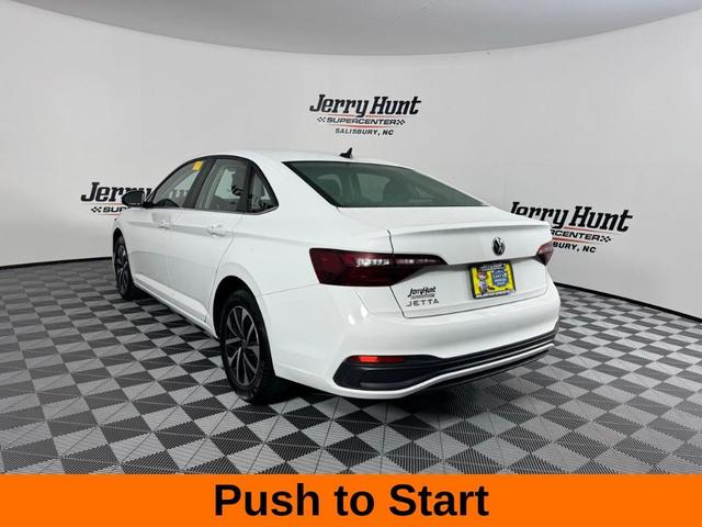 Photo of 2024 Pure White Volkswagen Jetta