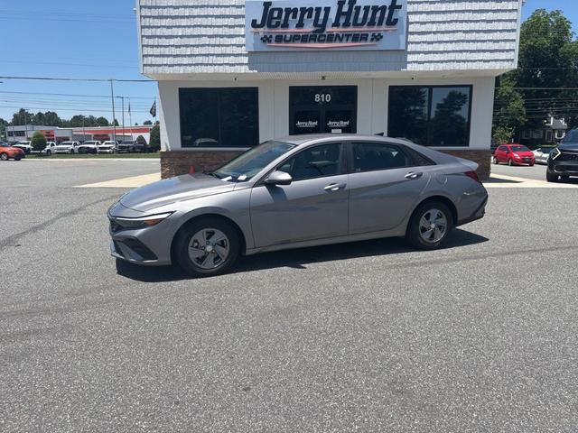 2024 Hyundai Elantra