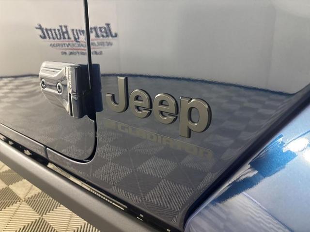 Photo of 2025 Fathom Blue Pearlcoat Jeep Gladiator