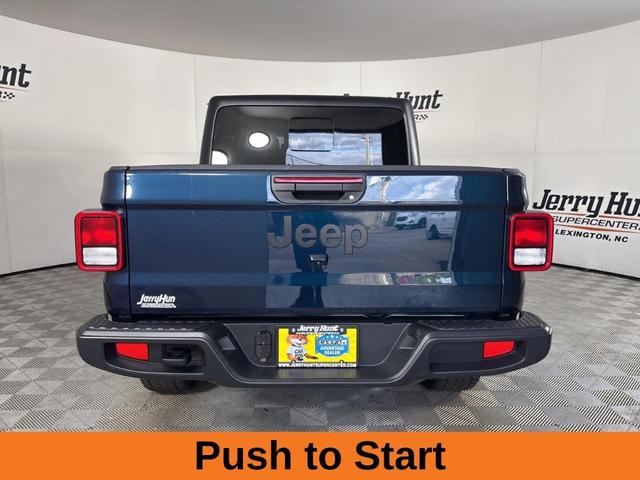 Photo of 2025 Fathom Blue Pearlcoat Jeep Gladiator