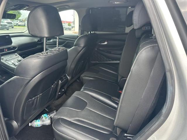 Photo of 2022 Shimmering Silver Hyundai SANTA FE HEV
