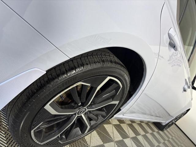 Photo of 2024 Gray Sky Pearl Nissan Altima