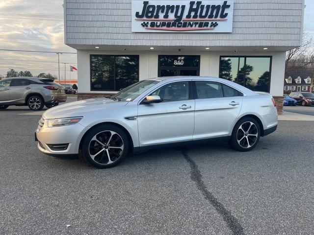 2016 Ford Taurus