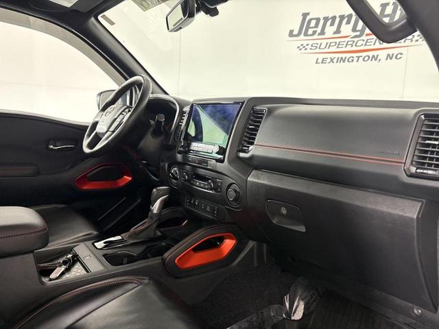 Photo of 2024 Boulder Gray Metallic Nissan Frontier