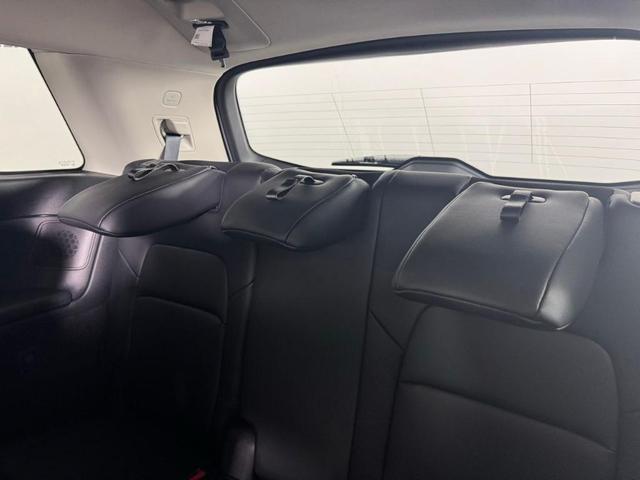 Photo of 2025 Brilliant Silver Metallic Nissan Pathfinder