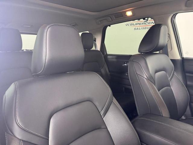 Photo of 2025 Brilliant Silver Metallic Nissan Pathfinder