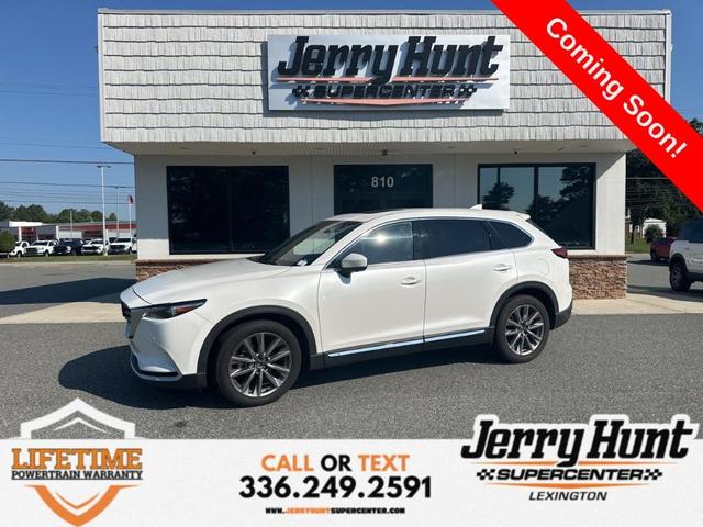 Photo of 2023 Snowflake White Pearl Mazda CX-9