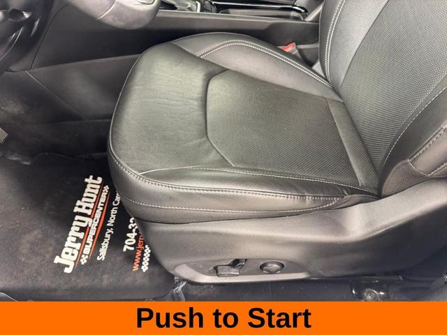 Photo of 2023 Bright White Clearcoat Jeep Compass