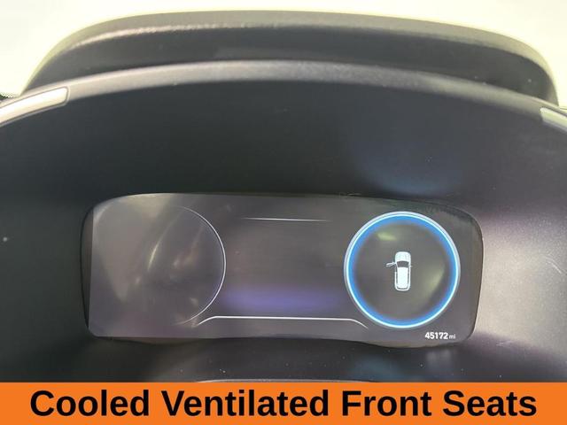 Photo of 2023 Serenity White Pearl Hyundai SANTA FE