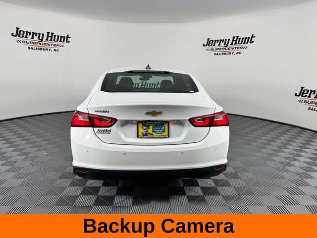 Photo of 2024 Summit White Chevrolet Malibu