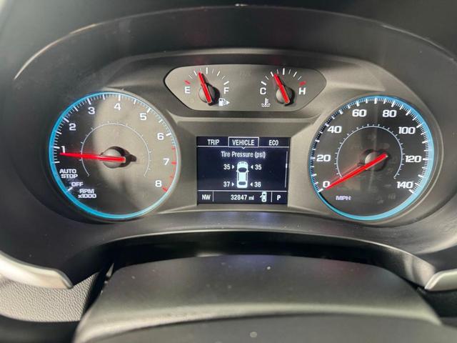 Photo of 2024 Summit White Chevrolet Malibu