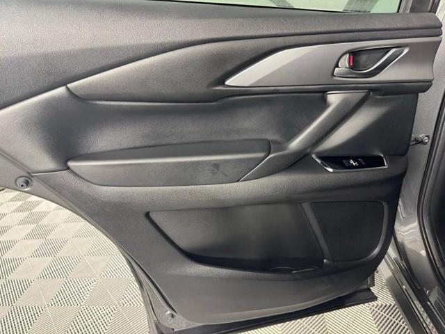Photo of 2023 Machine Gray Metallic Mazda CX-9