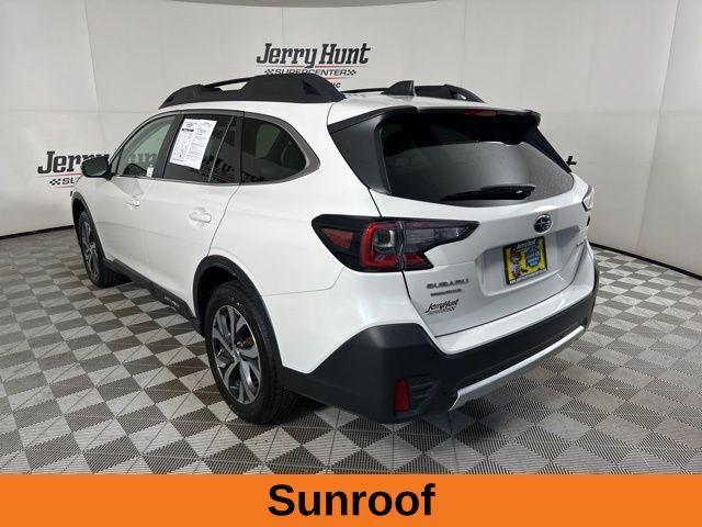 Photo of 2022 Crystal White Pearl Subaru Outback