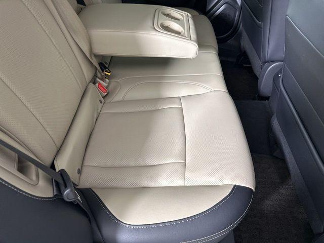 Photo of 2022 Crystal White Pearl Subaru Outback