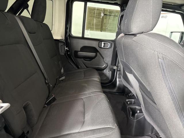 Photo of 2023 Black Clearcoat Jeep Wrangler