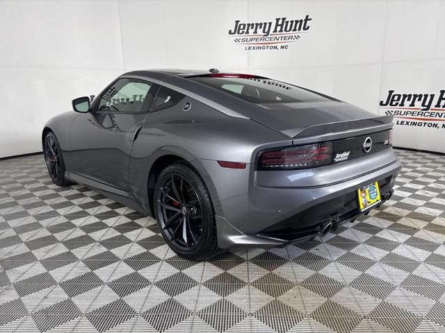 Photo of 2024 Gun Metallic Nissan Z