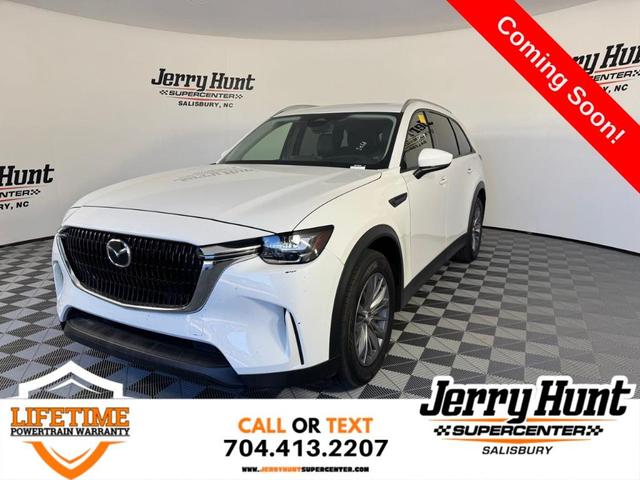 Photo of 2024 Rhodium White Metallic Mazda CX-90