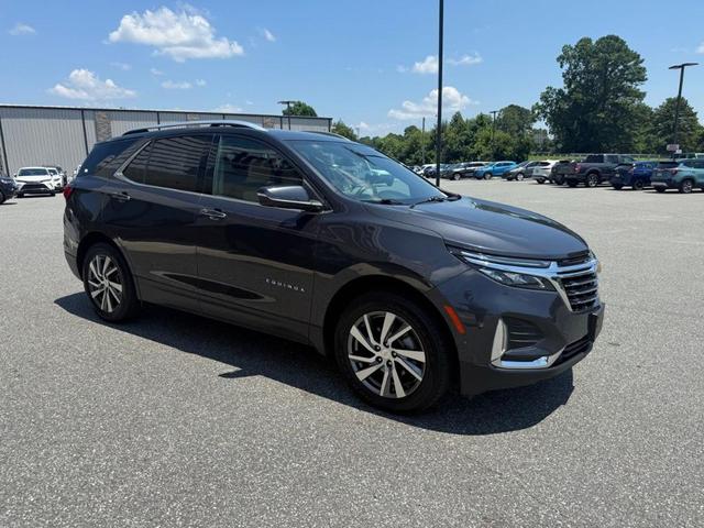 Photo of 2022 Gray Chevrolet Equinox