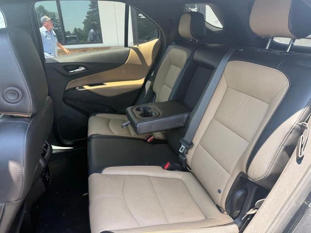 Photo of 2022 Gray Chevrolet Equinox