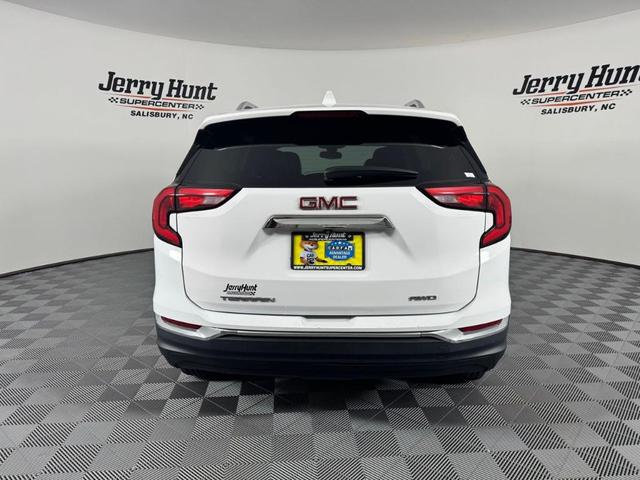Photo of 2020 Summit White GMC Terrain