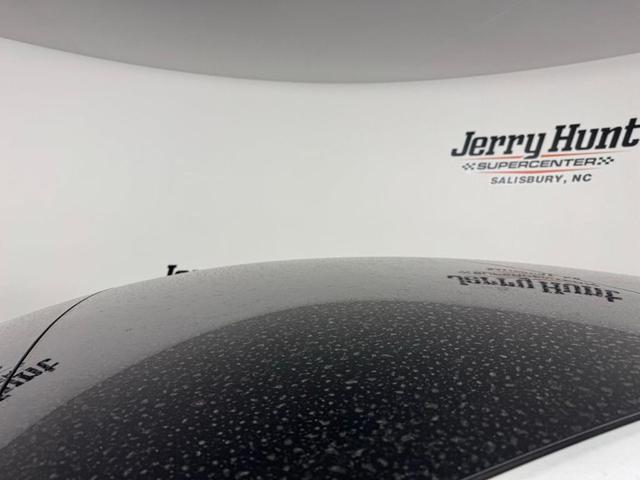 Photo of 2022 White Tesla Model 3