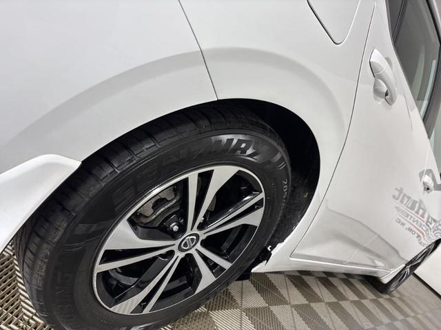 Photo of 2020 Cloud White Nissan Sentra