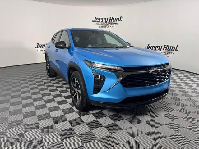 Photo of 2025 Marina Blue Chevrolet Trax