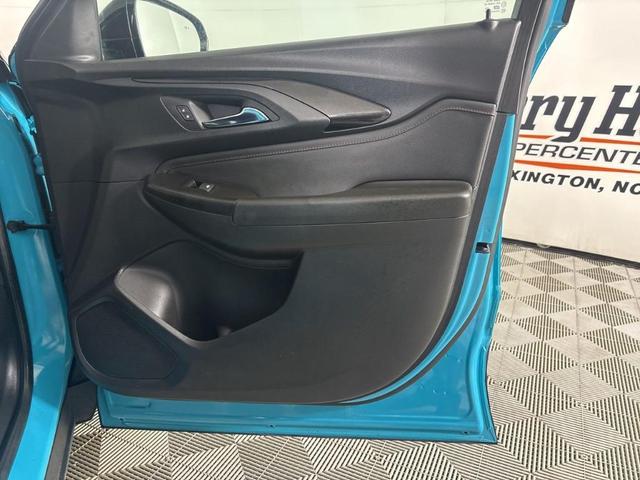 Photo of 2021 Oasis Blue Chevrolet Trailblazer