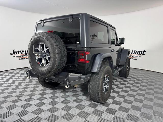 Photo of 2019 Black Clearcoat Jeep Wrangler