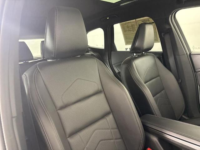 Photo of 2024 White BMW X1
