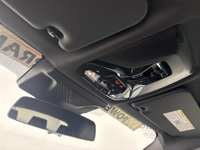 Photo of 2024 White BMW X1