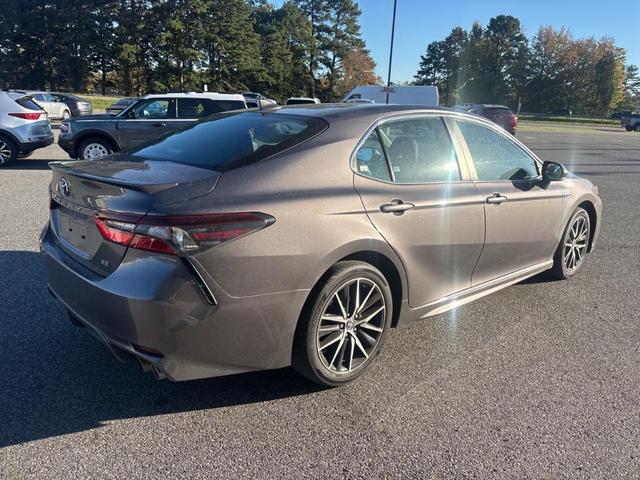 Photo of 2023 Gray Toyota Camry