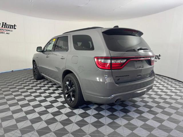 Photo of 2023 Destroyer Gray Clearcoat Dodge Durango