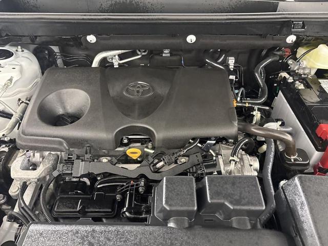Photo of 2025 White Toyota RAV4